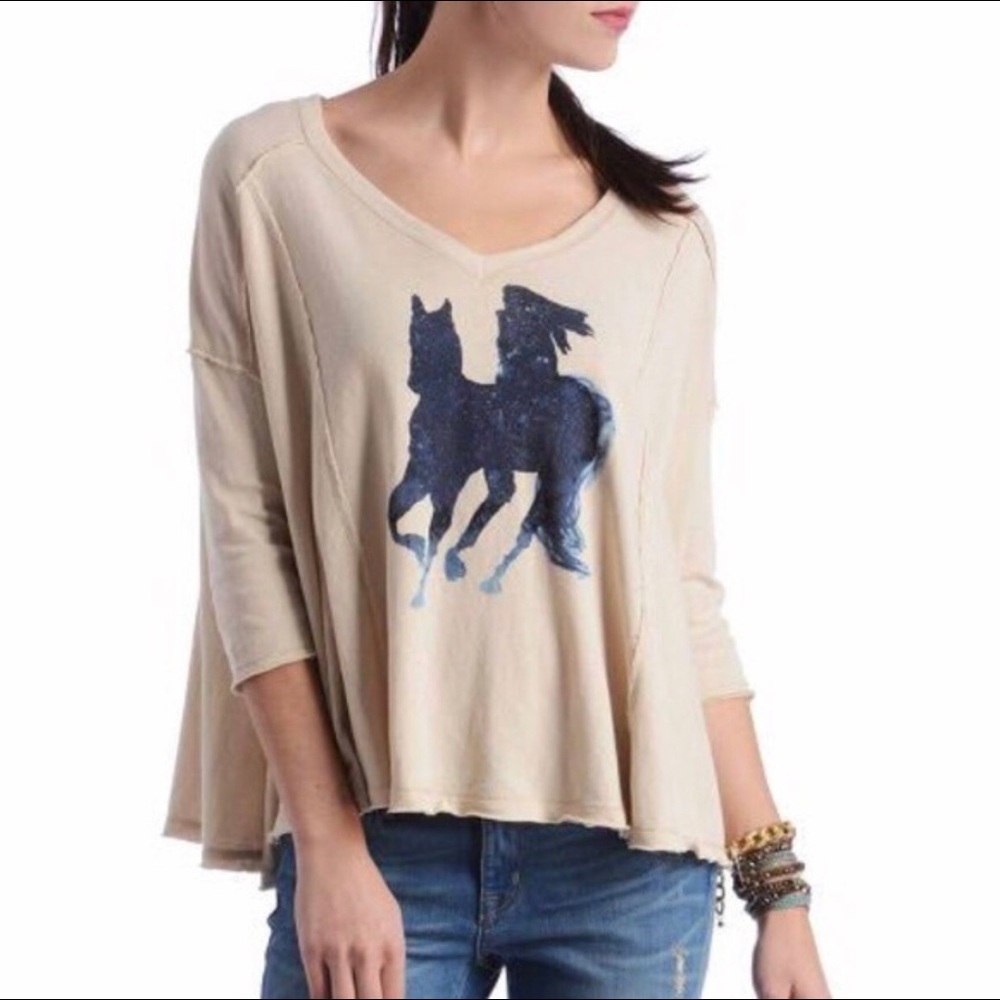 Free People cream long sleeve girl and her horse